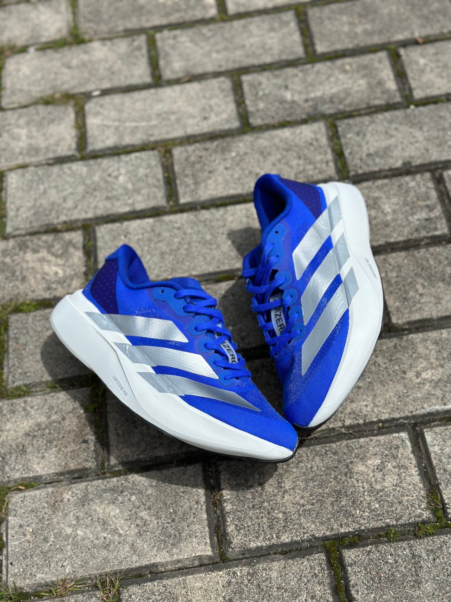 ADIZERO EVO SL