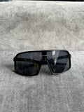 OAKLEY
