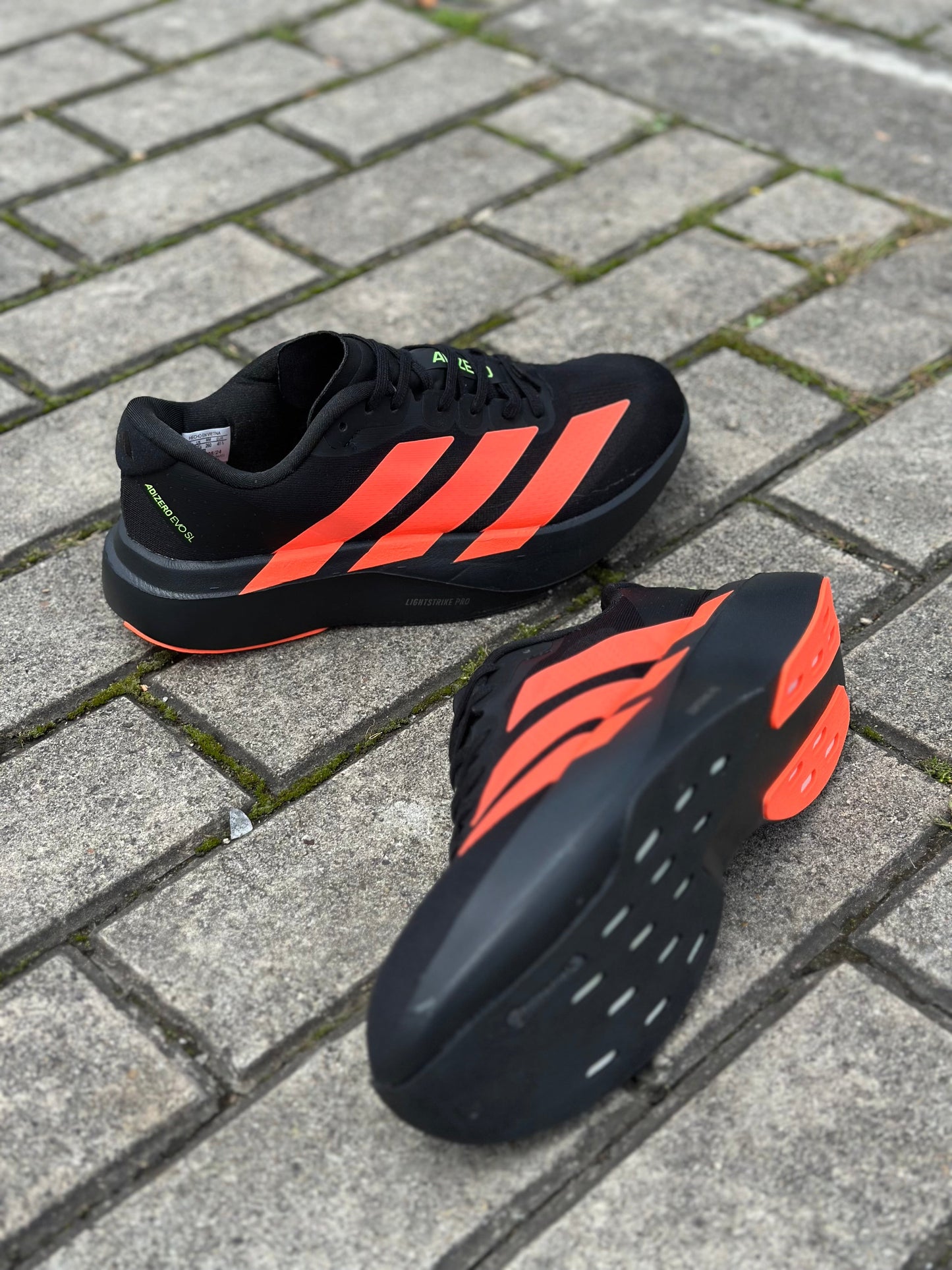 ADIZERO EVO SL