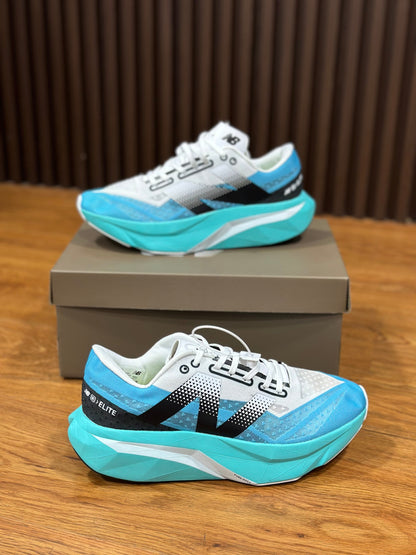 NEW BALANCE ELITE V4
