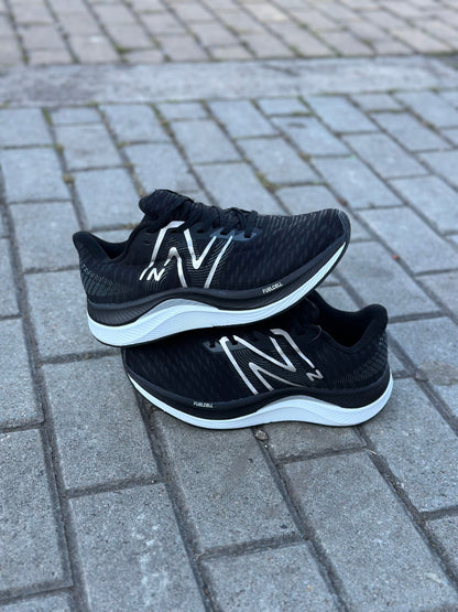 NEW BALANCE PROPEL