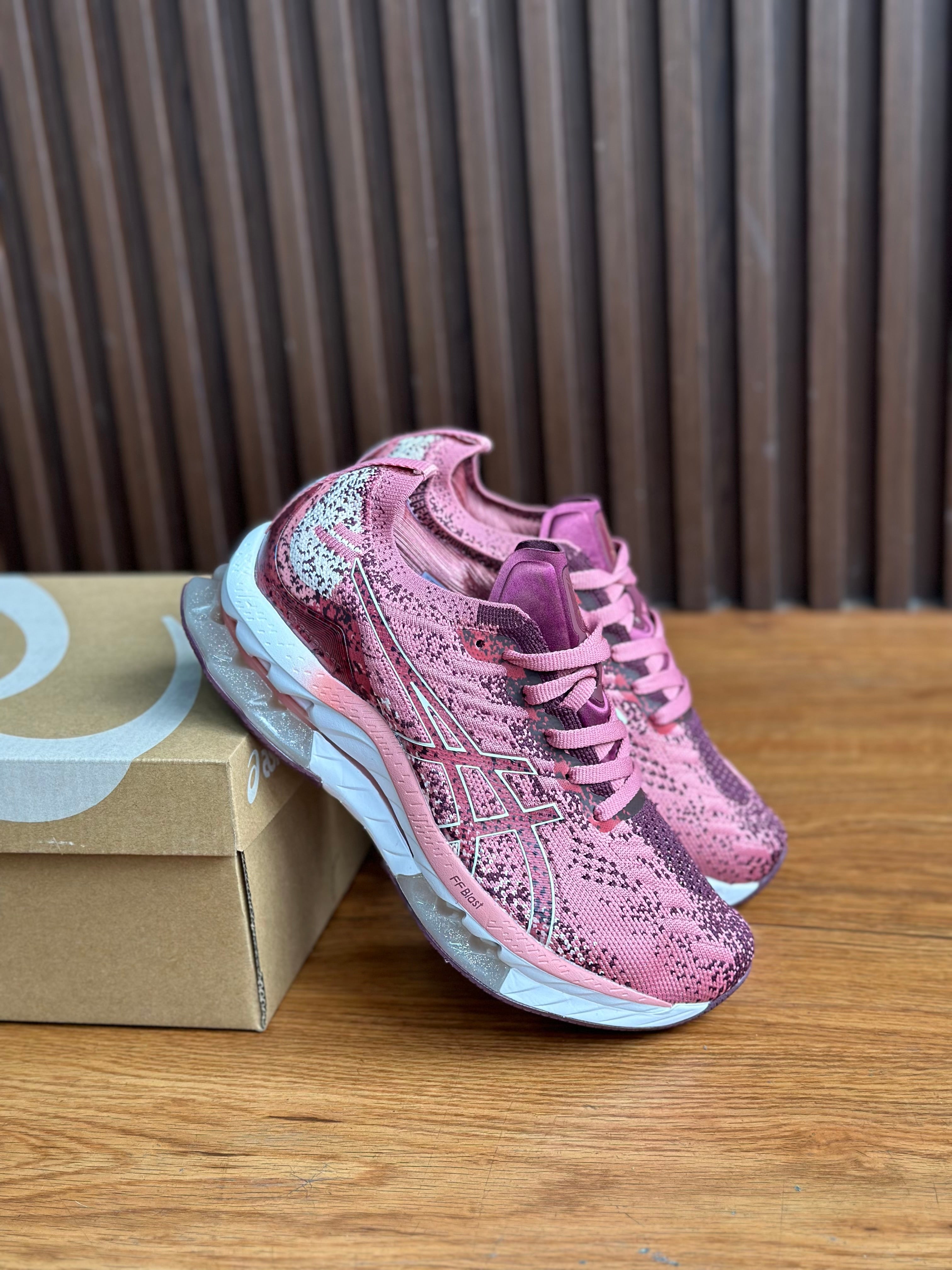 ASICS GEL BLAST