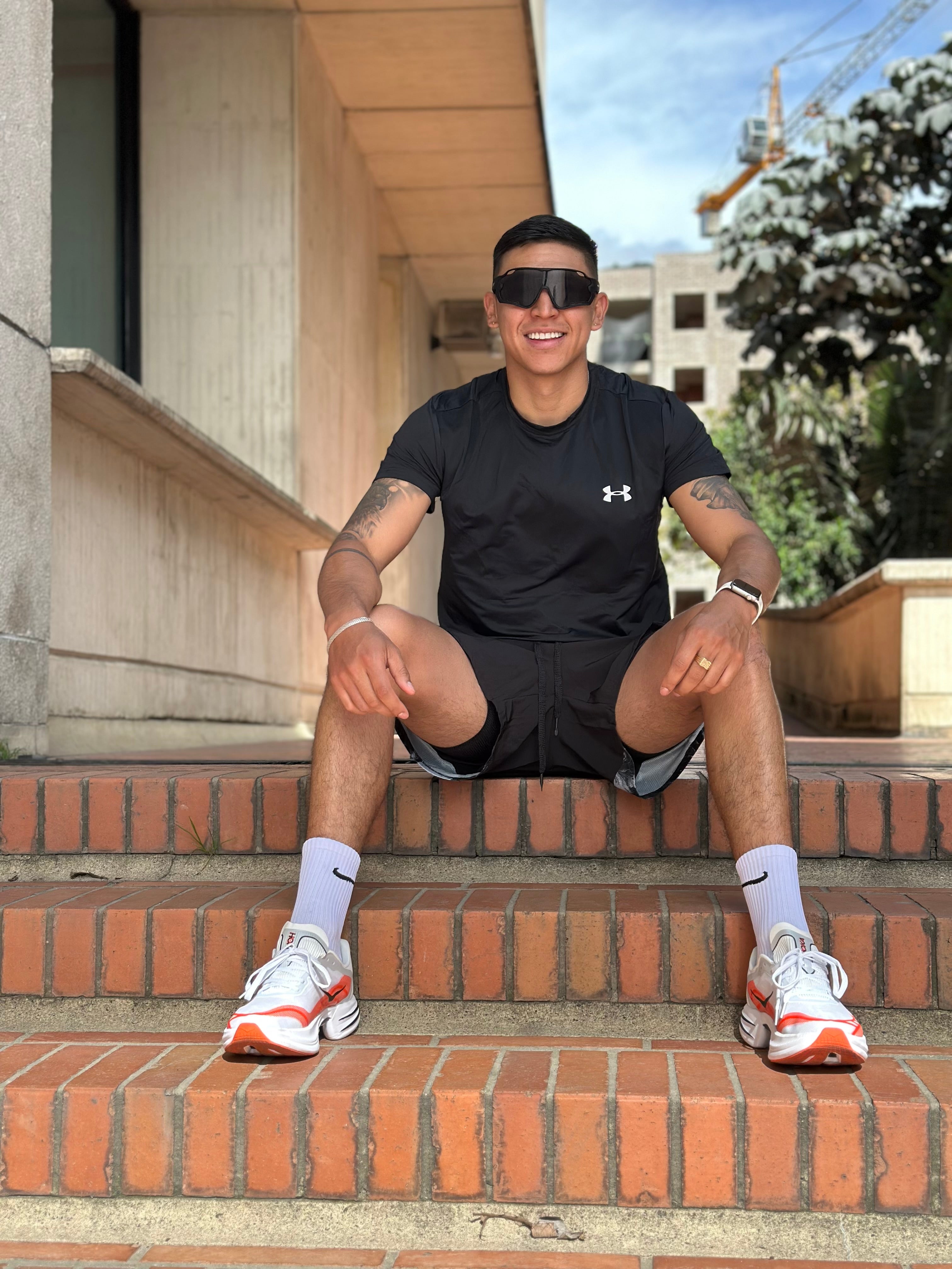 SET UNDER ARMOUR