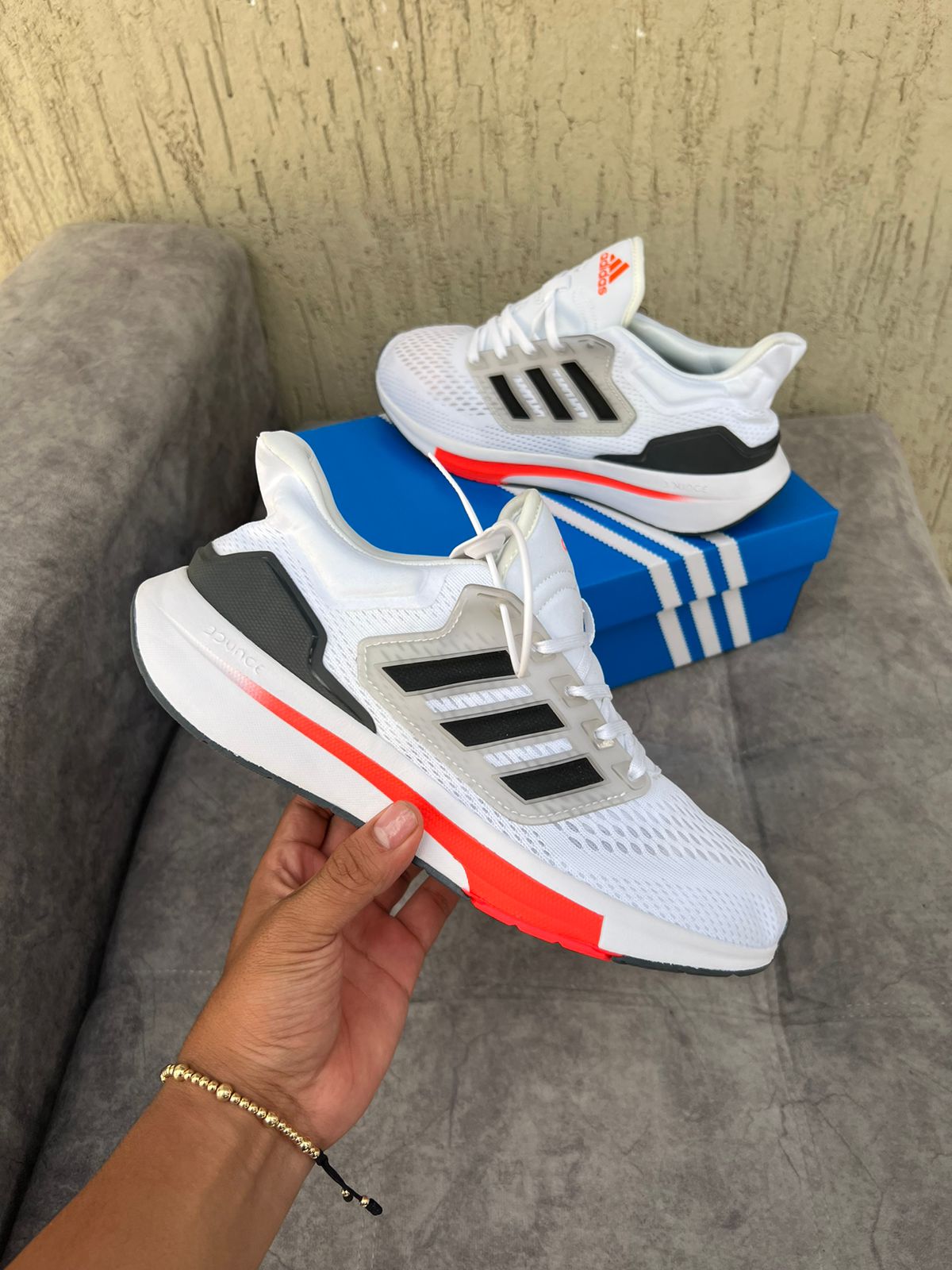 ADIDAS BOUNCE