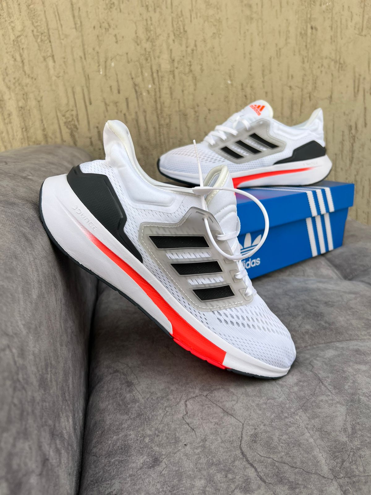 ADIDAS BOUNCE