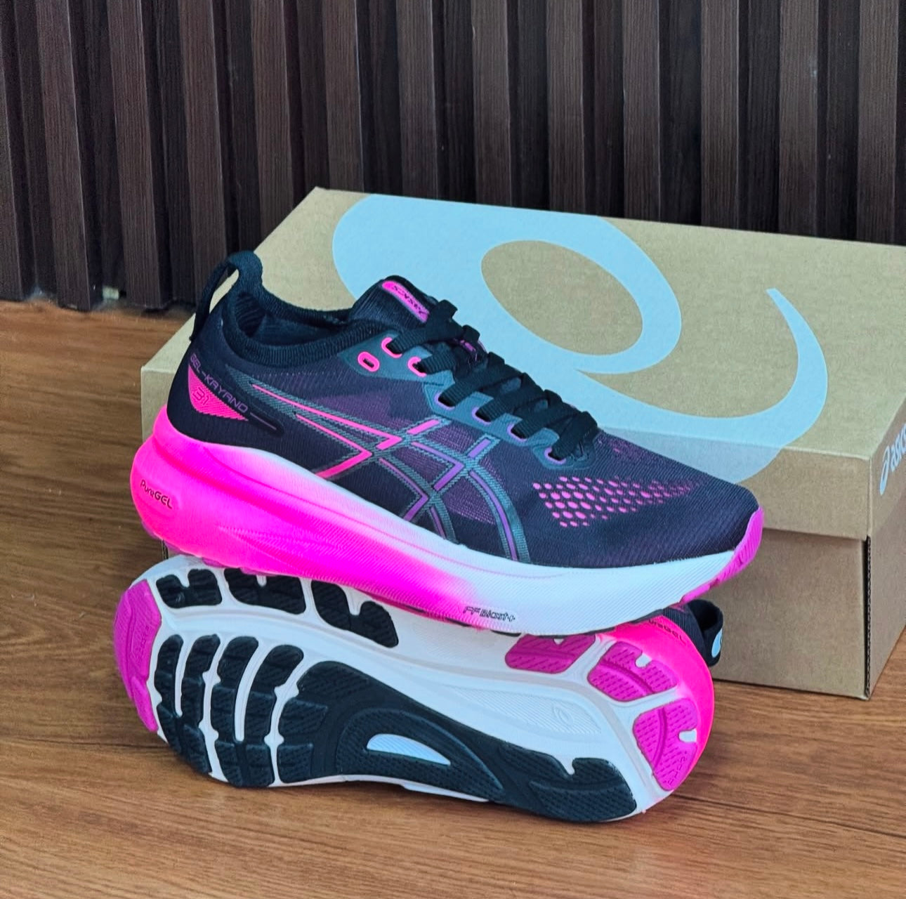 ASICS KAYANO
