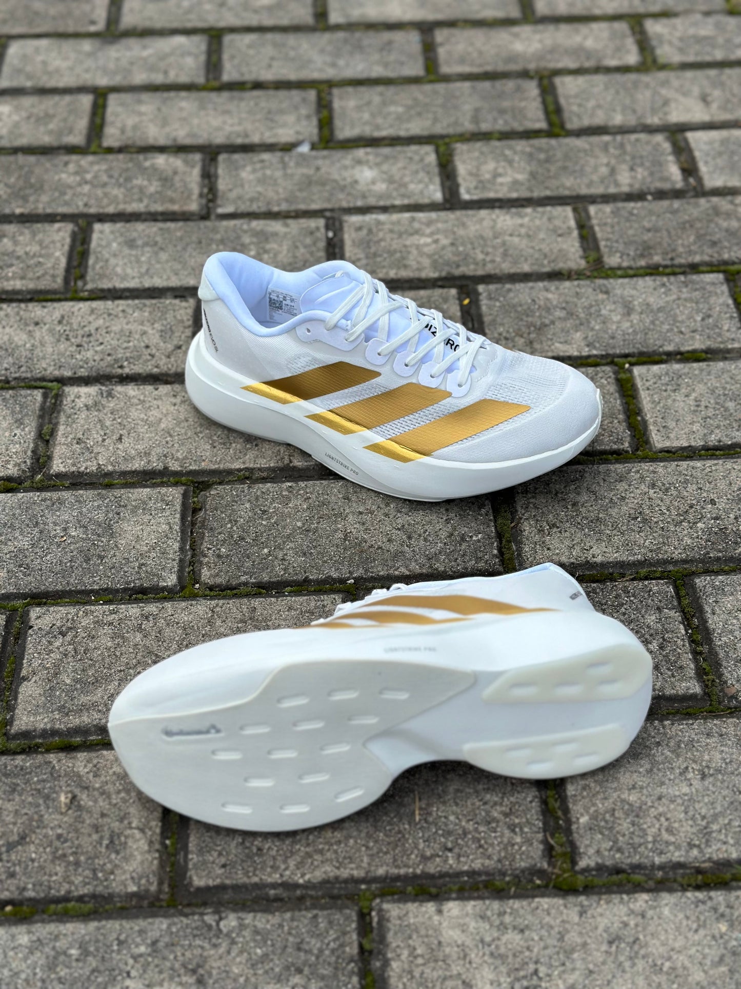 ADIZERO EVO SL