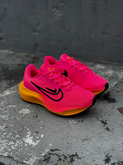 NIKE ZOOMFLY 5