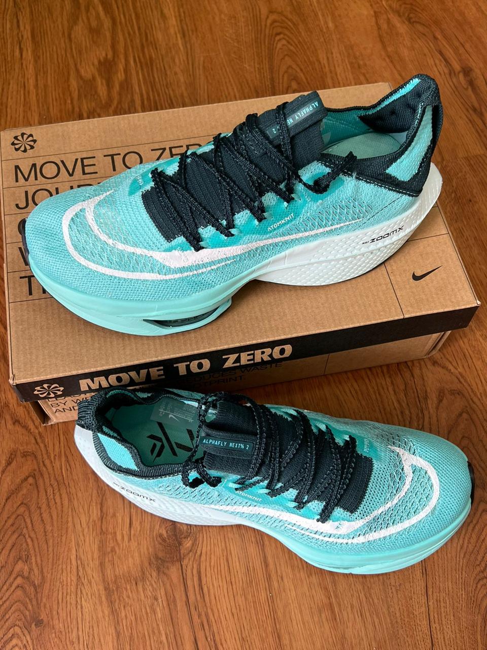 NIKE ZOOMX