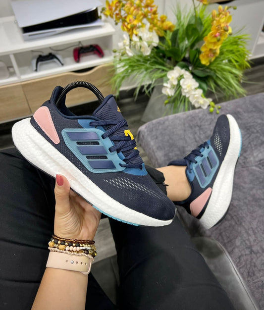 ADIDAS SUPERNOVA